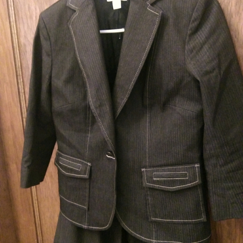 Cropped Suit